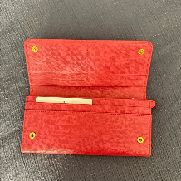 Prada Red Leather Chain Shoulder Bag - Picture 4 of 9